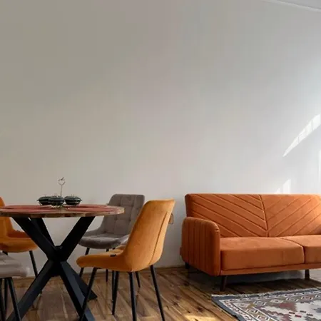 Alexander Apartmán *